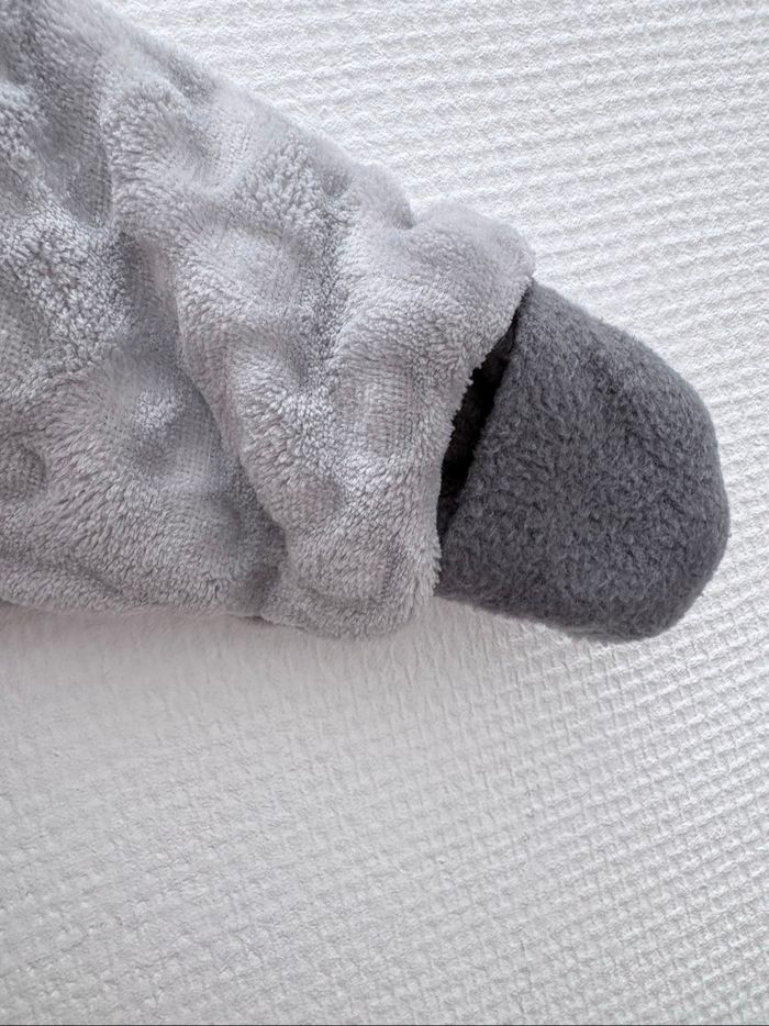 Combinaison chaude pour bébé - photo numéro 3