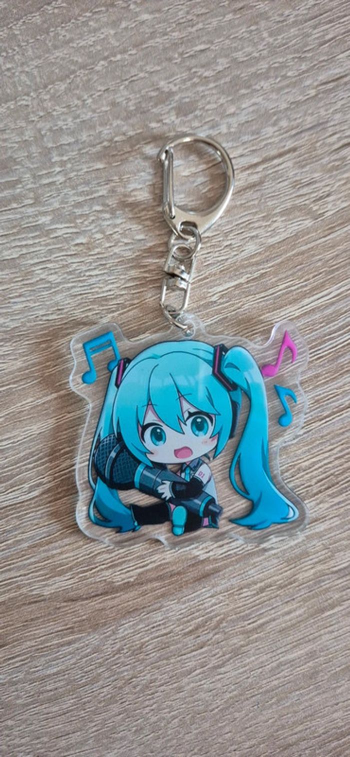 Porte clés 🔑 Hatsune Miku.