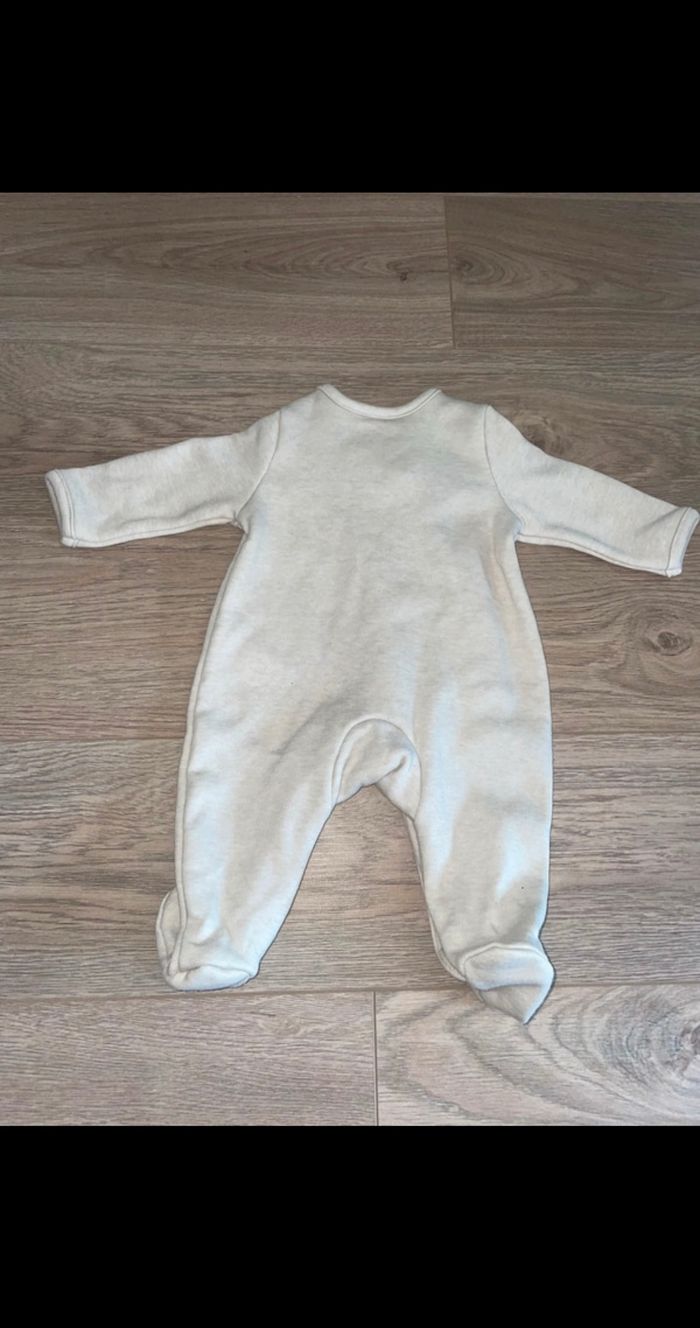 Pyjama - photo numéro 2