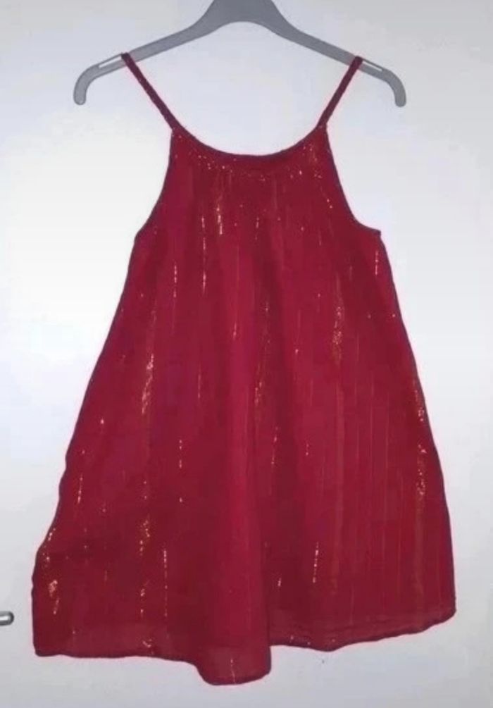 Robe rouge fil doré - photo numéro 2