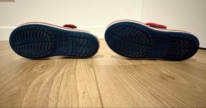 Sandales CROCS taille 25-26 - photo numéro 4