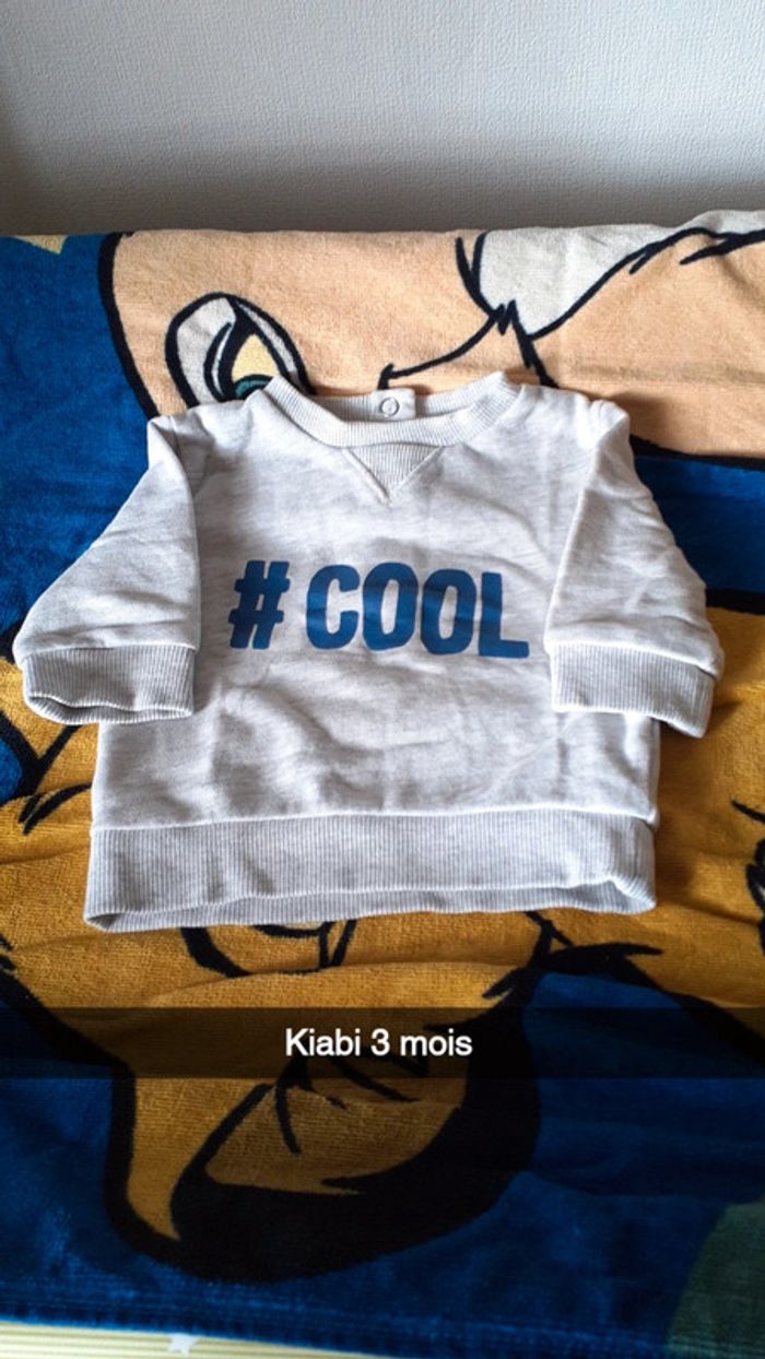 3 mois  Kiabi Pull