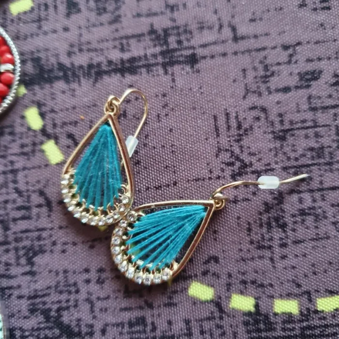Lot bijoux fantaisie - photo numéro 4