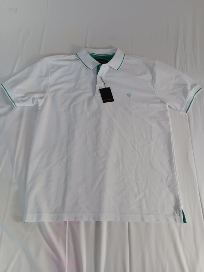 Polos - photo numéro 9