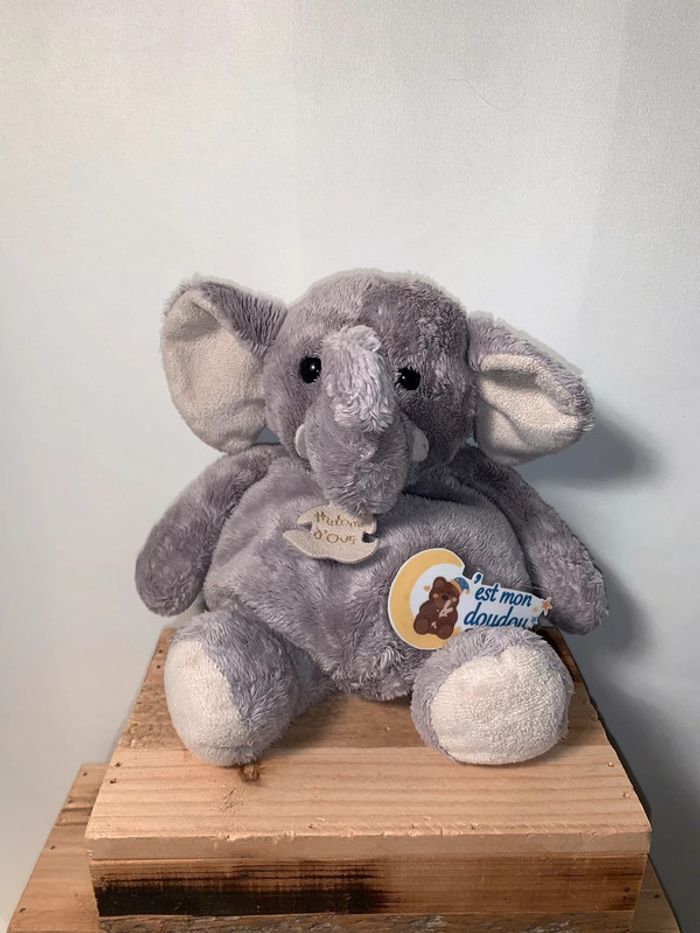 HD22 Doudou éléphant histoire d’ours