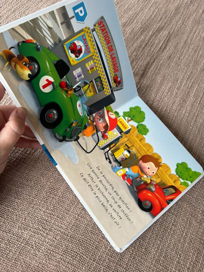 Livre p’tit garçon La voiture d’Arthur - photo numéro 2
