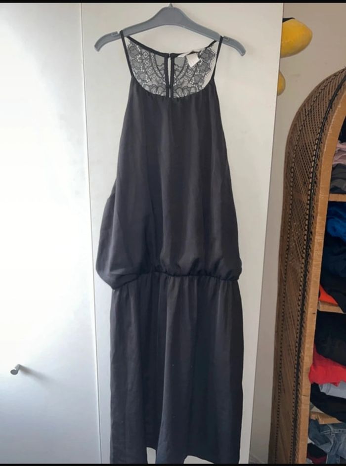 Robe femme - photo numéro 3