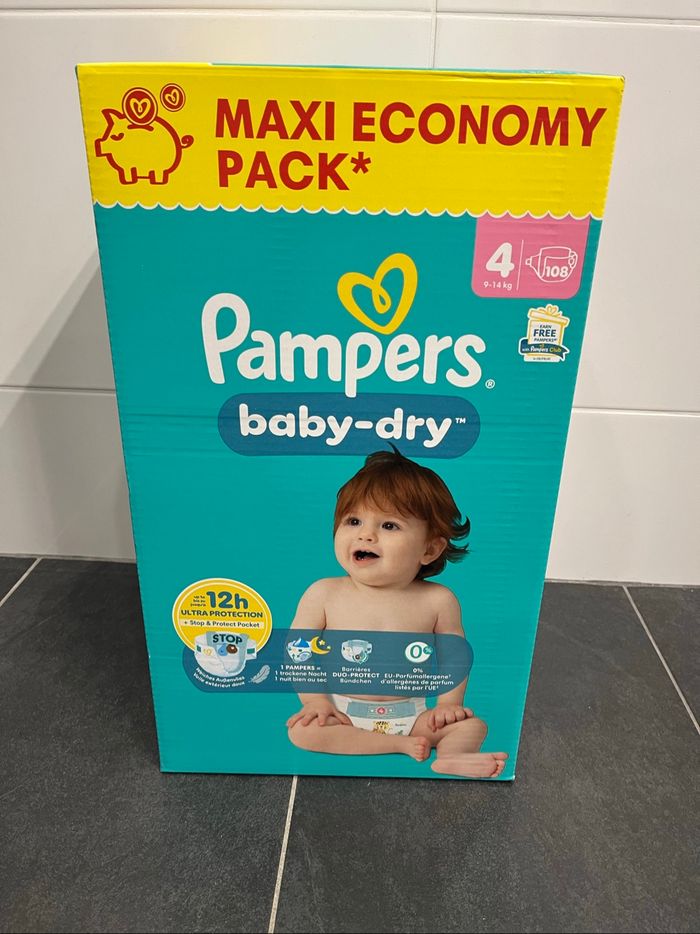 Maxi packs couches Pampers