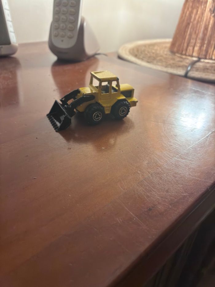 Petit Tractopelle - photo numéro 2