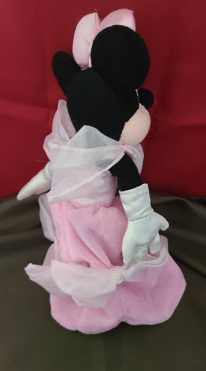 Doudou peluche MINNIE - Robe de mariée Rose - 28 cm - Disneyland Paris Disney - photo numéro 3