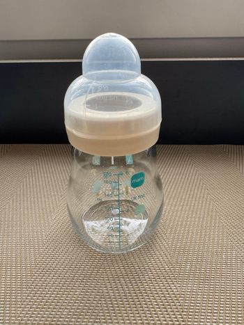 Lot de 3 Biberons en verre MAM 170 ml et tétines 