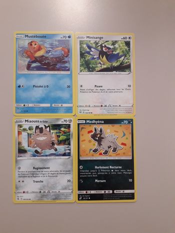 Mustébouée + Minisange + Miaouss de Galar + Medhyèna lot de 4 cartes Pokémon neuves