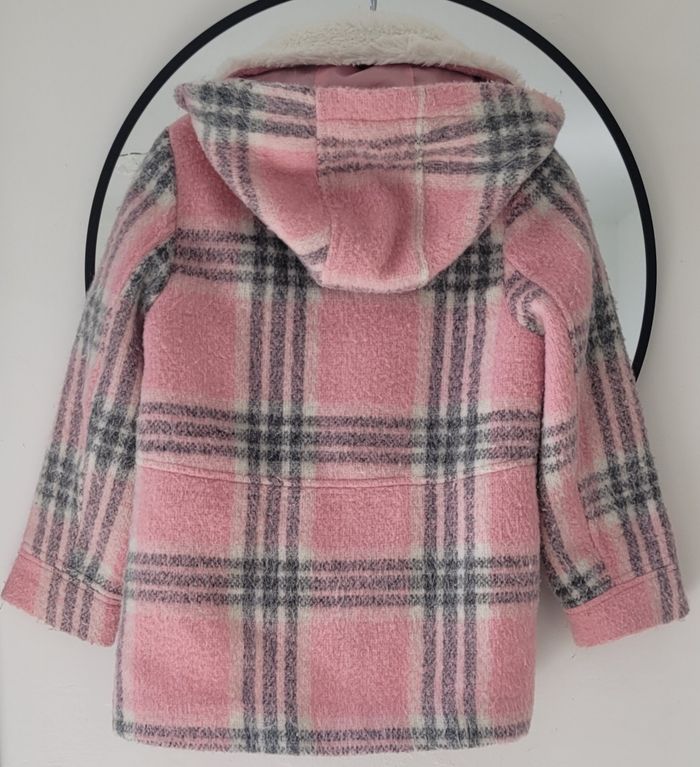 Manteau  d'hiver rose à carreau gris marque C&a - photo numéro 2