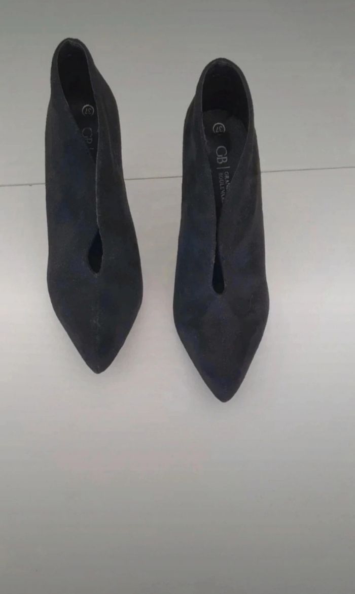 Chaussures en 37 - photo numéro 2