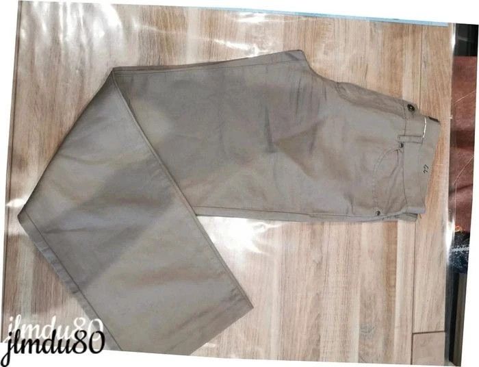 Pantalon 44 - photo numéro 3