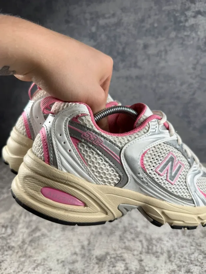New Balance 530 Running Abzorb - Beige & White & Pink - photo numéro 17