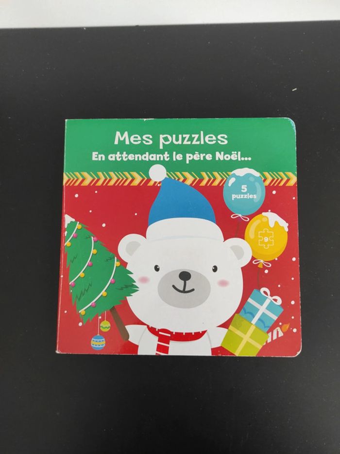 Livre puzzle de Noël