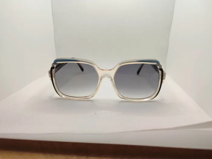 Lunettes de soleil Emilio Pucci fabriquées en France dans les années 80