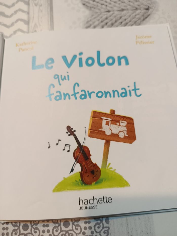 Livre "Le violon qui fanfaronnait" - photo numéro 3