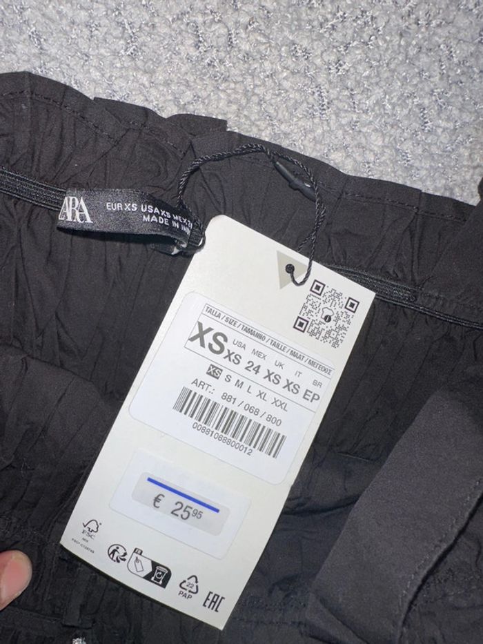 Top crop top noir lacets bijou Zara neuf - photo numéro 4