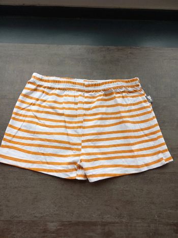Short petit béguin à rayures