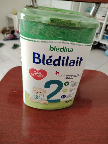 Lait infantile blédilait 2 ème âge