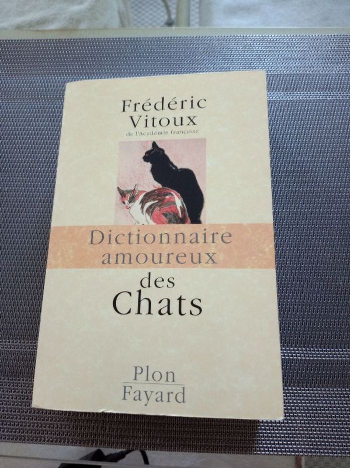 Dictionnaire amoureux des chats