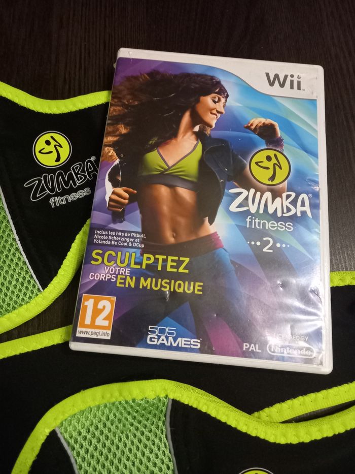 Jeu Zumba + 2 ceintures (wii) - photo numéro 2