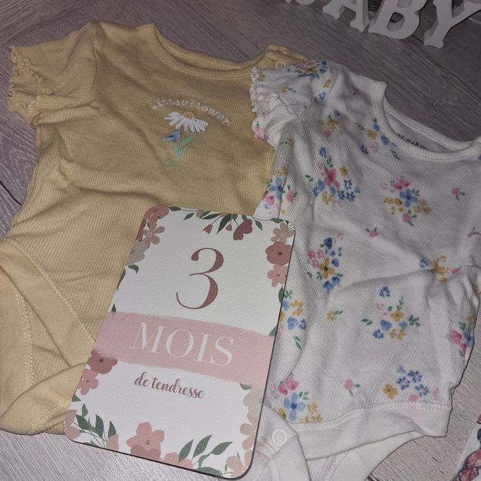 Lot de 2 bodys 0-3 mois Primark