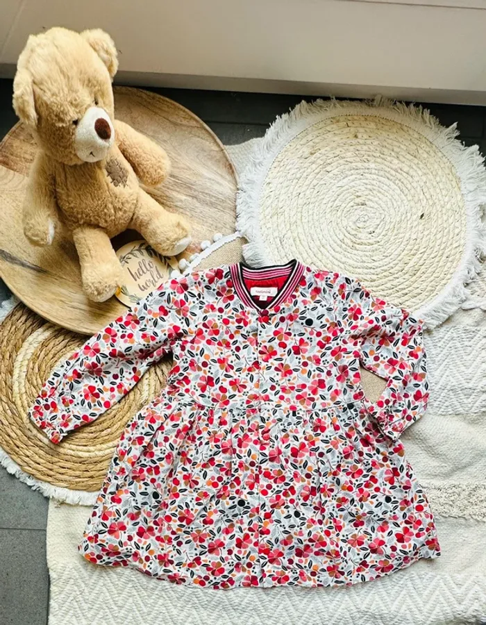 Robe Catimini 18M rouge - photo numéro 2