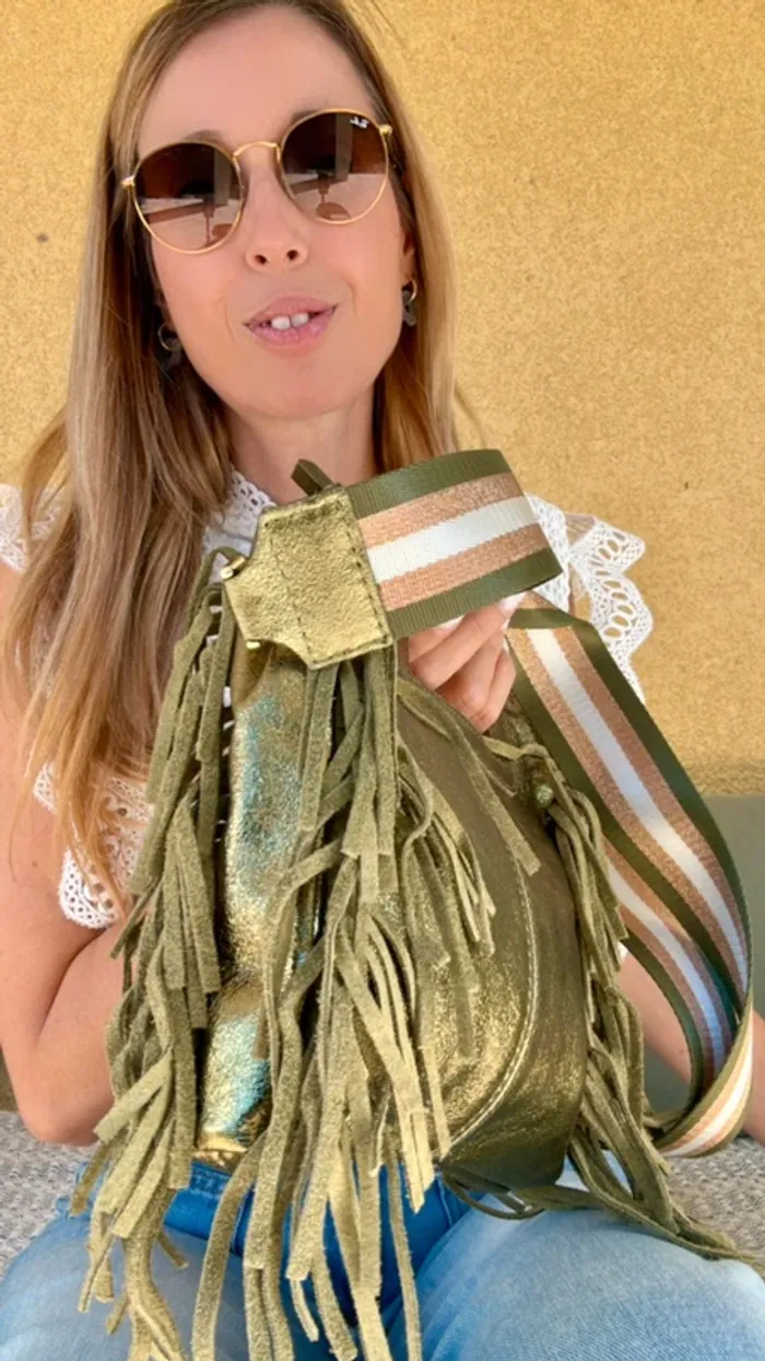 Sac bohème cuir vert irisé franges et 2 bandoulières - photo numéro 13