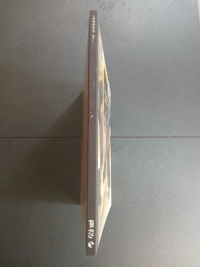Bd temoins muets, EO - photo numéro 2