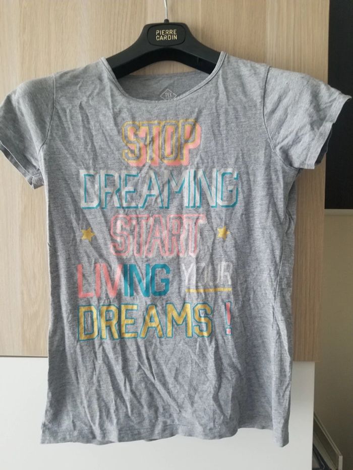 T shirt 13/14 ans
