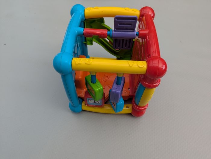 Cube d'éveil VTech - photo numéro 5