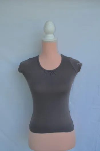 t shirt