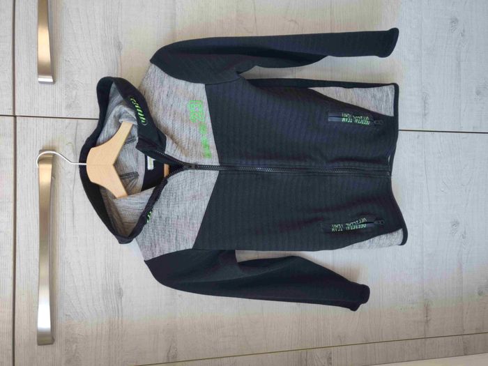 Veste à capuche 10 ans