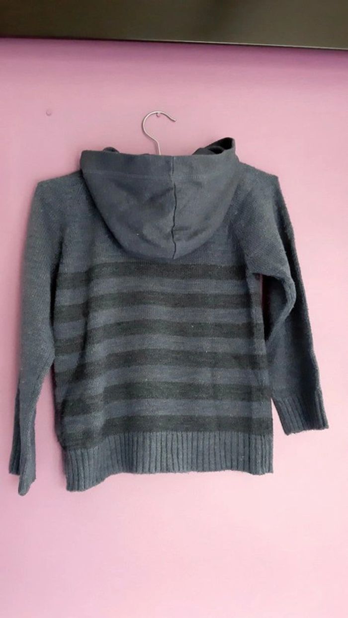 Pull capuche - photo numéro 2