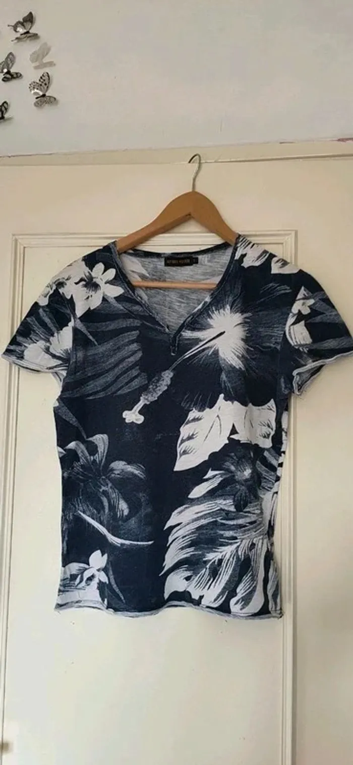 T shirt - photo numéro 2