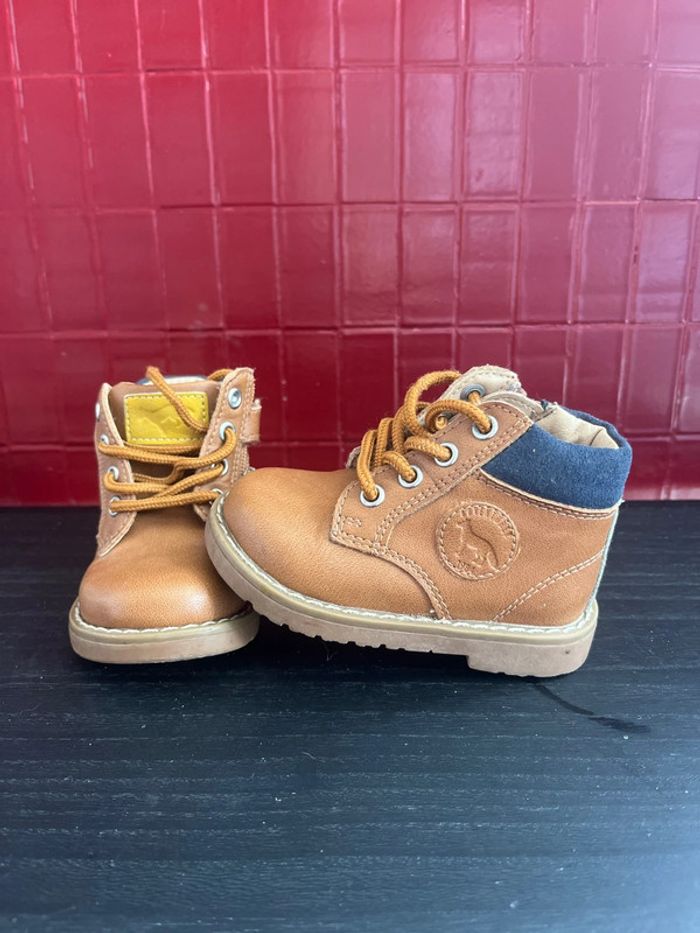 Chaussure bébé 18
