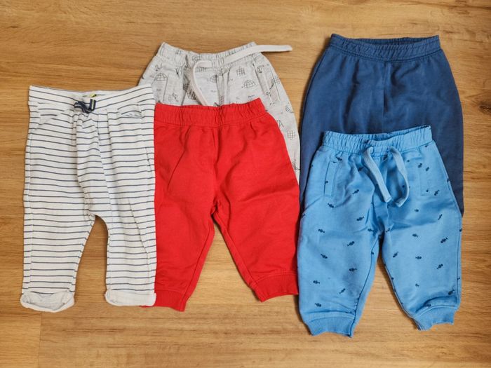 Lot de pantalons bébé