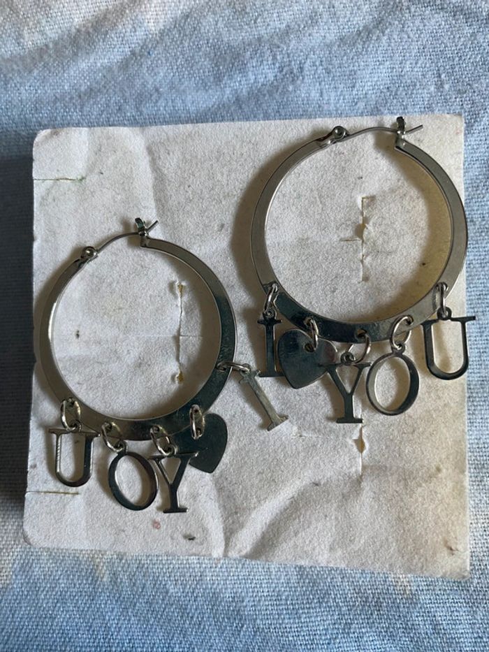 Boucle d’oreille
