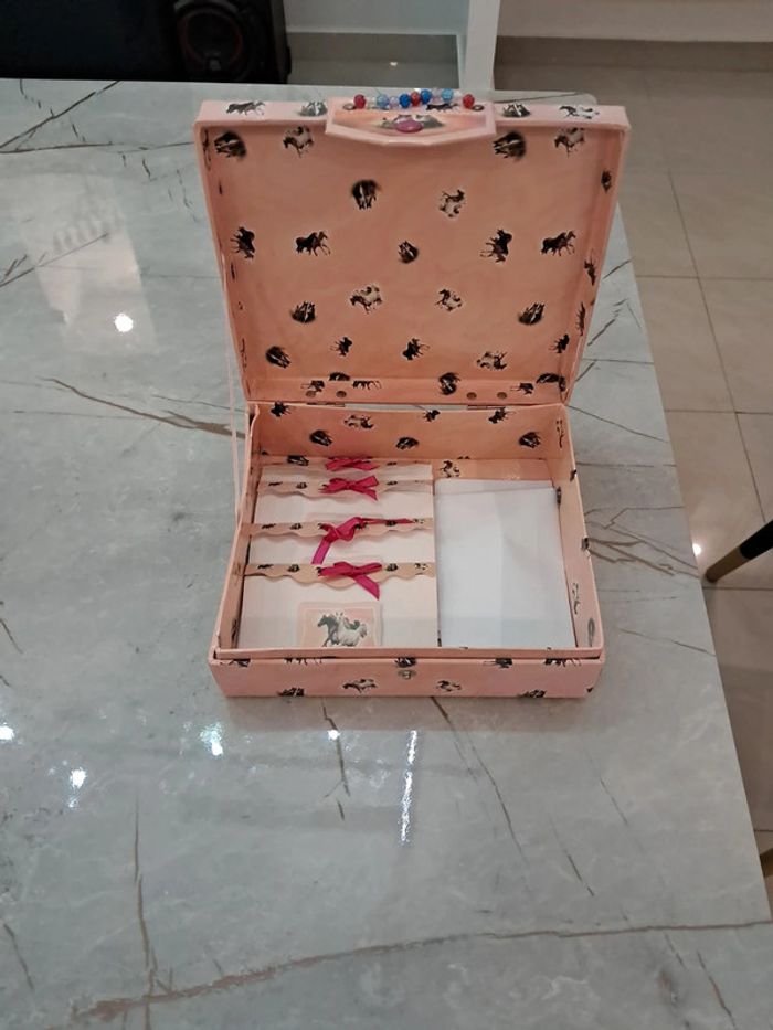 Boîte à papier à lettres - photo numéro 3