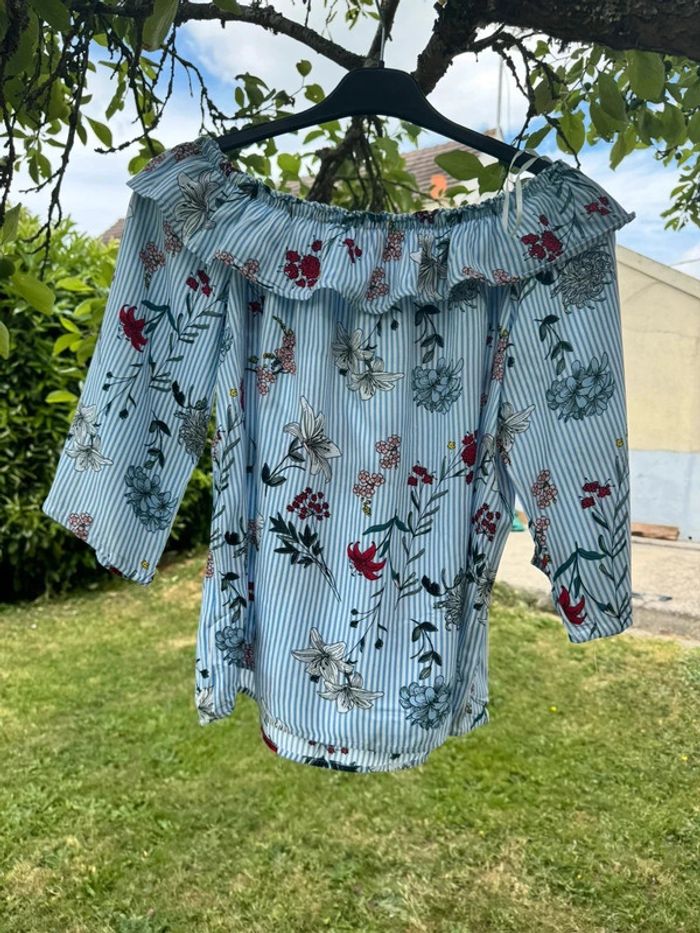 Top fleuri épaules nues manches 3/4 || Gemo || taille L - photo numéro 3