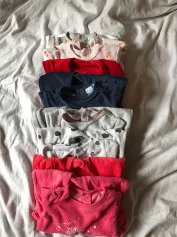 Lot de 8 pyjamas