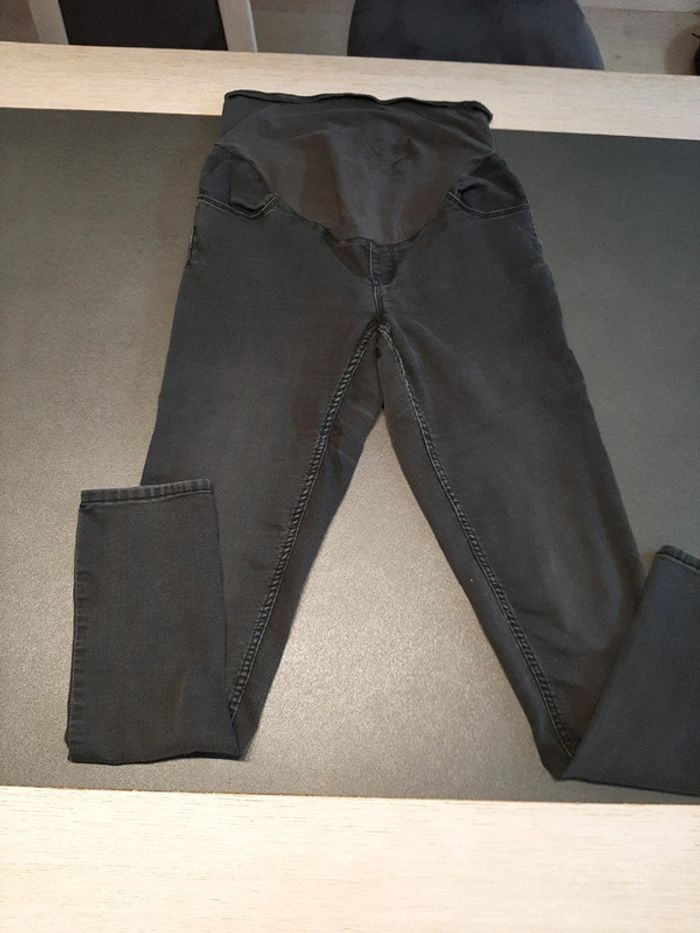Pantalons grossesse - photo numéro 5