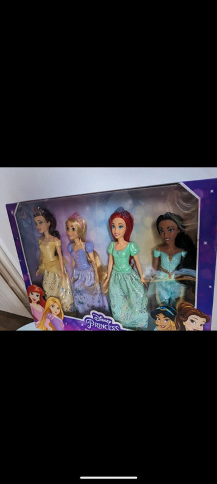 Coffret 5 Princesses Disney, neuf - photo numéro 3