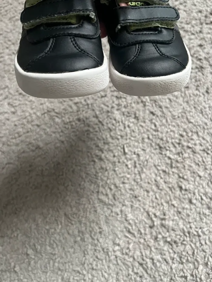 Basket adidas - photo numéro 3