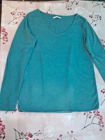 Beau pull léger et très doux, col légèrement pailleté - T40 / L - Carnaby