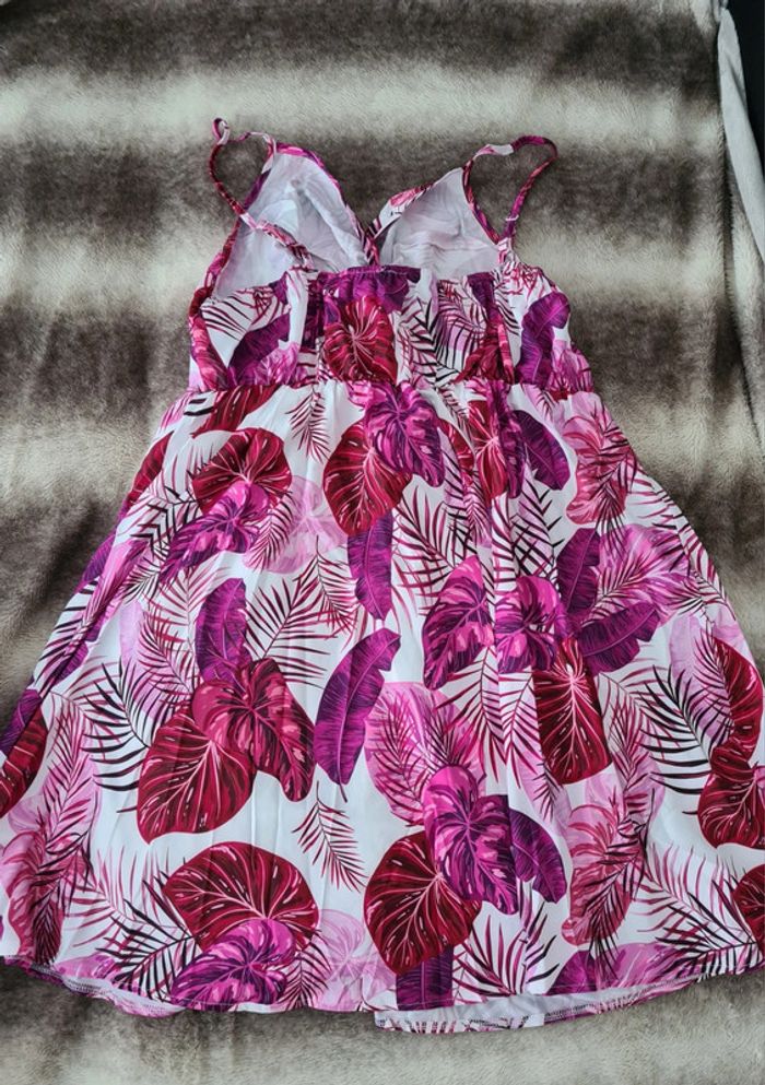 Robe à fines brides taille 42 tropical - photo numéro 3