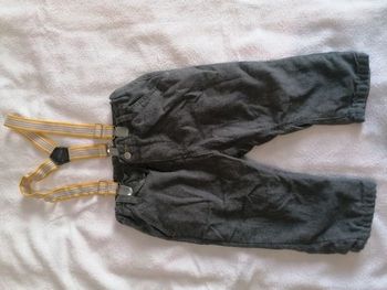 Pantalon avec bretelles